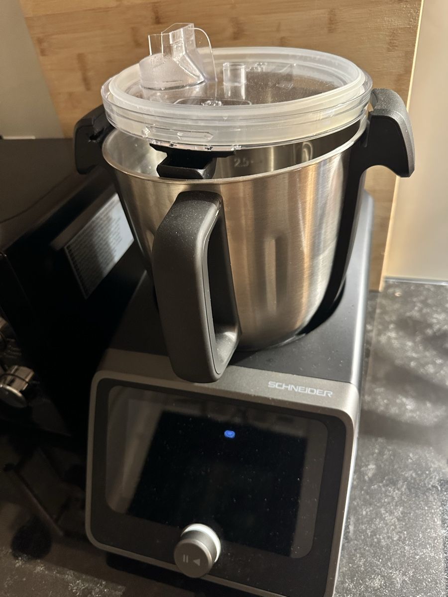 Schneider Elettrodomestici da cucina: Küchenmaschine – Usato da Dübendorf venduto da Carry16
