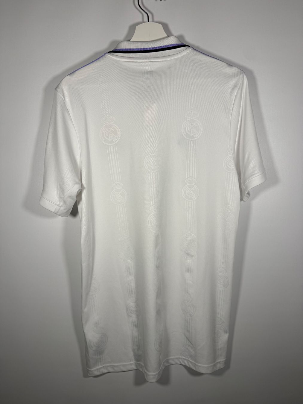Adidas Canottiere & Pantaloni: Real Madrid Trikot M – Usato da Mühledorf BE venduto da ericgrunder_12 2