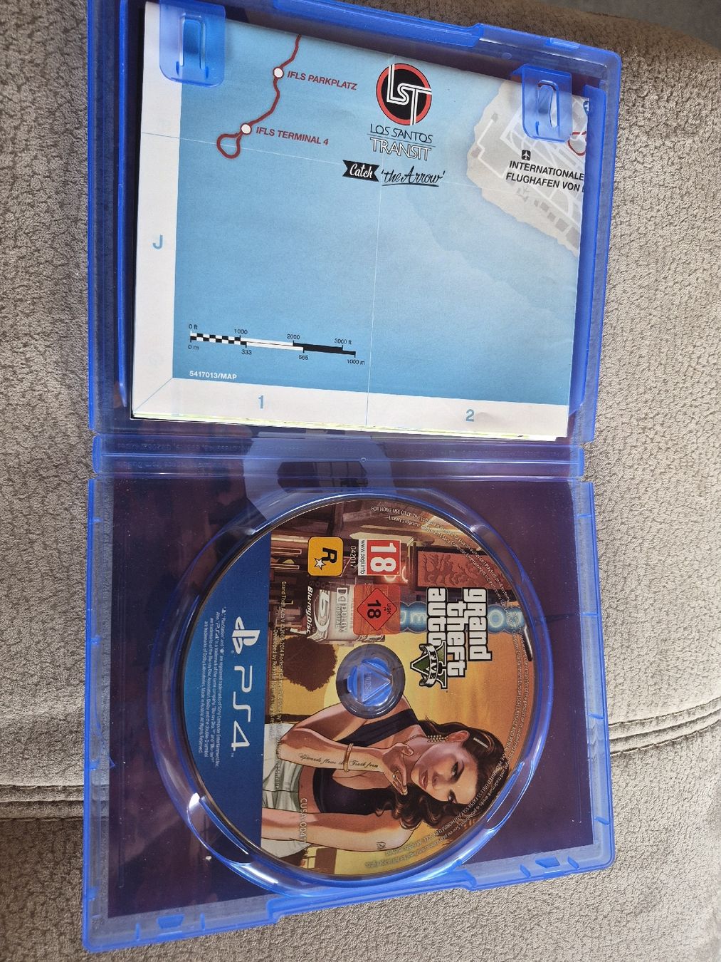 Sony Jeux: Grand theft Auto 5 Playstation 4 – D'occasion à Oberegg par kev_58s7 1