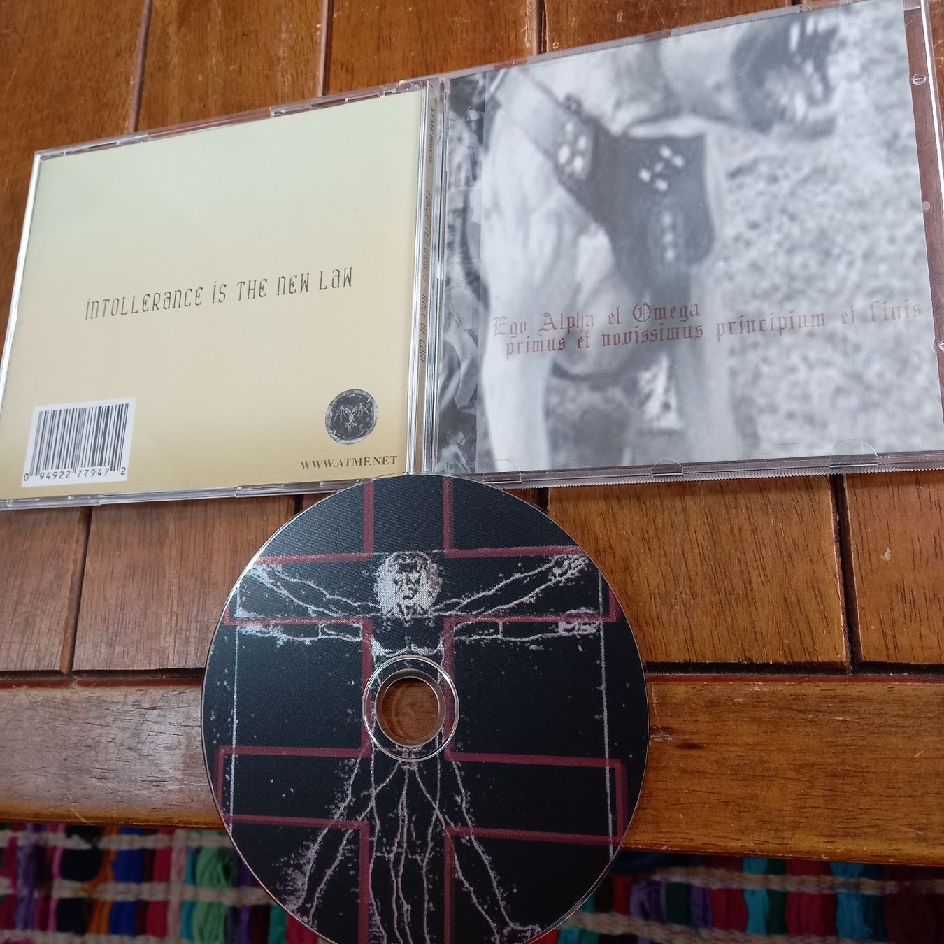 CD: forgotten Woods- race..  – Usato da St-Cergue venduto da VeganWarrior
