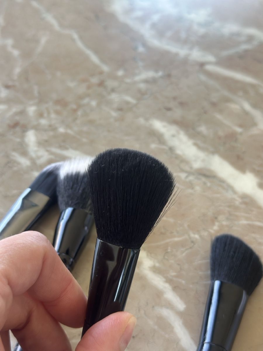 Make-up: Make-up Pinsel Set 4-teilig guter Zustand – Usato da Schlieren venduto da axe_nr8f 4