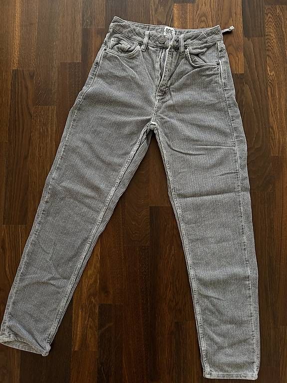 Pantaloni: BDG Hose – Usato da Dietikon venduto da mic_l9hy