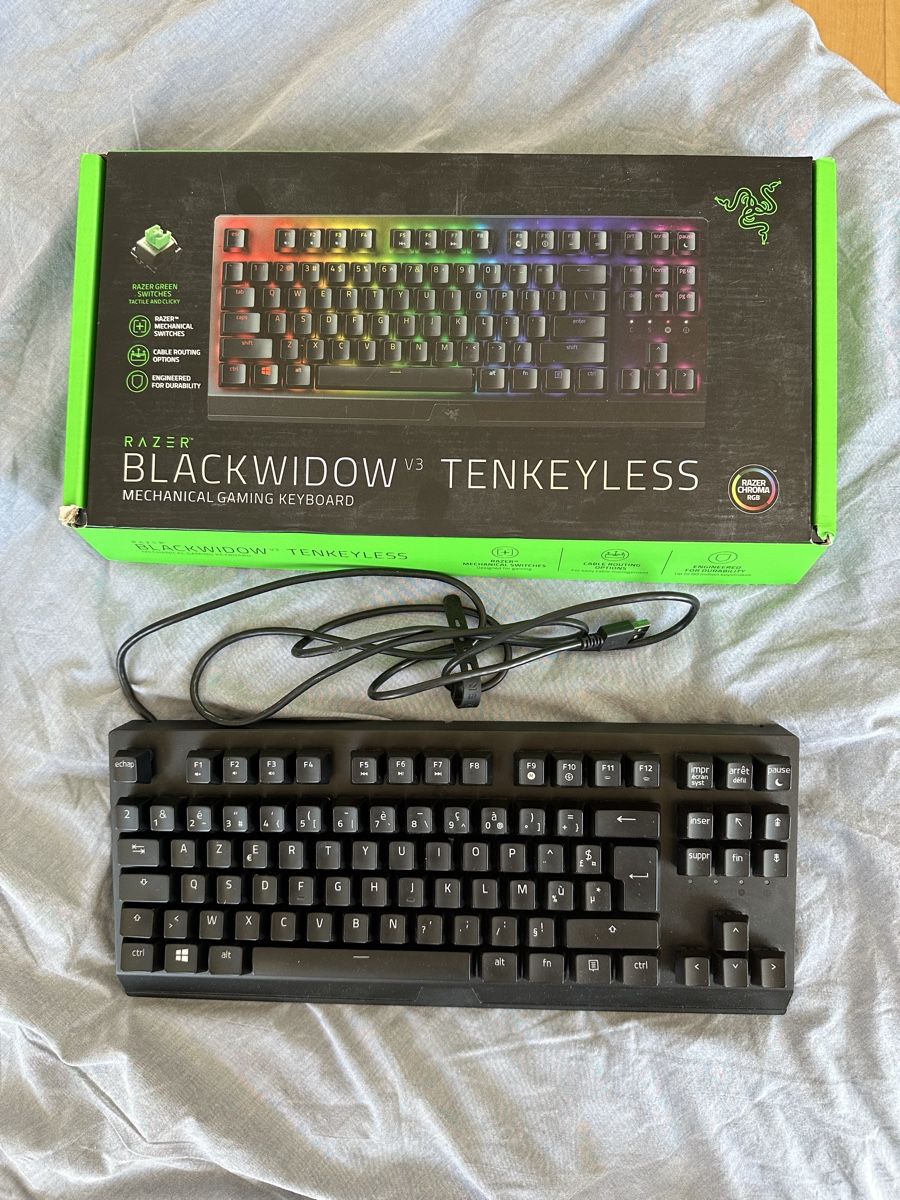 Razer Tastiere: Clavier Razer mécanique  – Usato da Lausanne venduto da poc_srv2