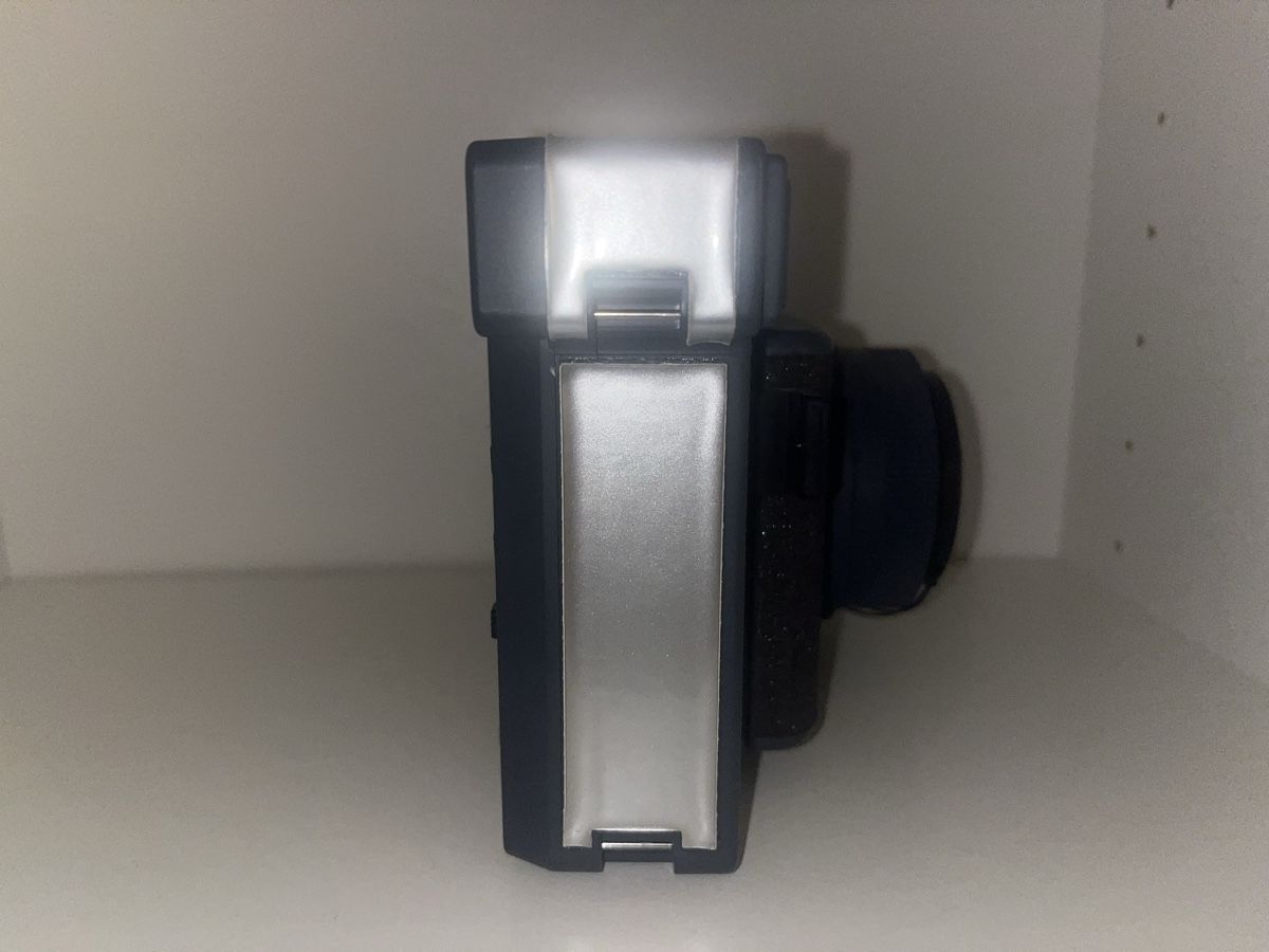 Lomo Fotocamera: Lomo’instant wide – Usato da Zürich venduto da cec_d996 3