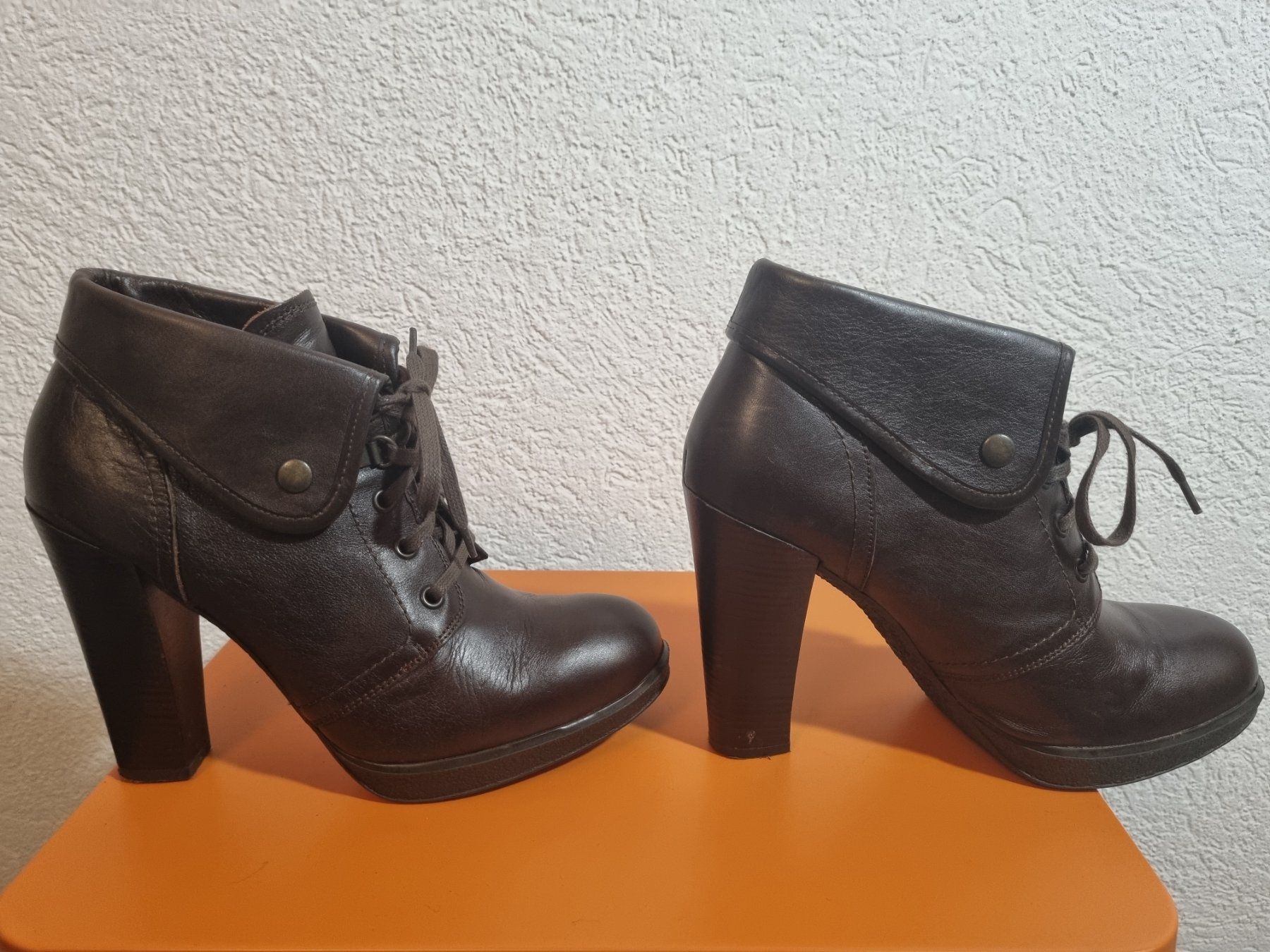 Scarpe da donna: Bata Schuhe Grösse 40 – Usato da Schönenwerd venduto da Chez_Mimi 1