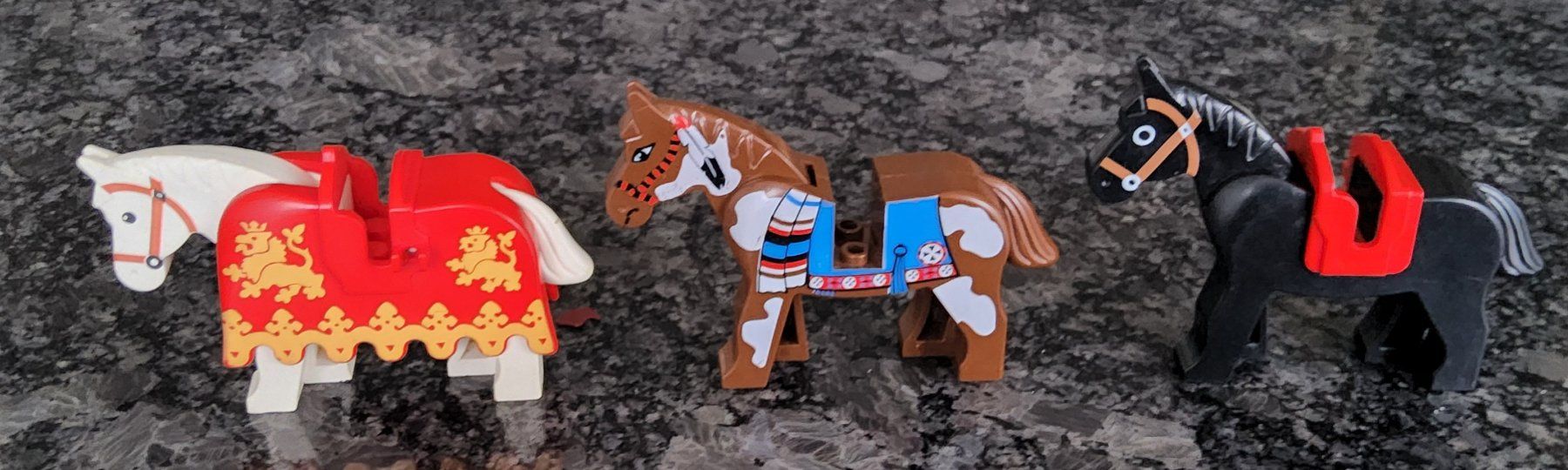 Lego Figuren: 3 Lego Pferde Vintage – Gebraucht aus Diegten von ayla2009 1