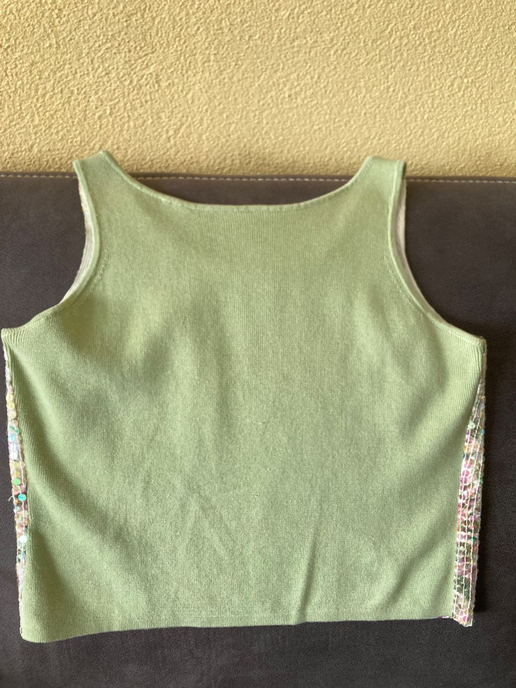 Costumi: Kostüm 4 teilig – Usato da Lengnau AG venduto da Yoshilein 3
