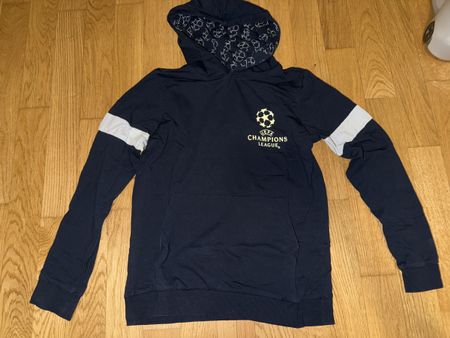 Champions-League-Kapuzenpullover, Größe 146–152