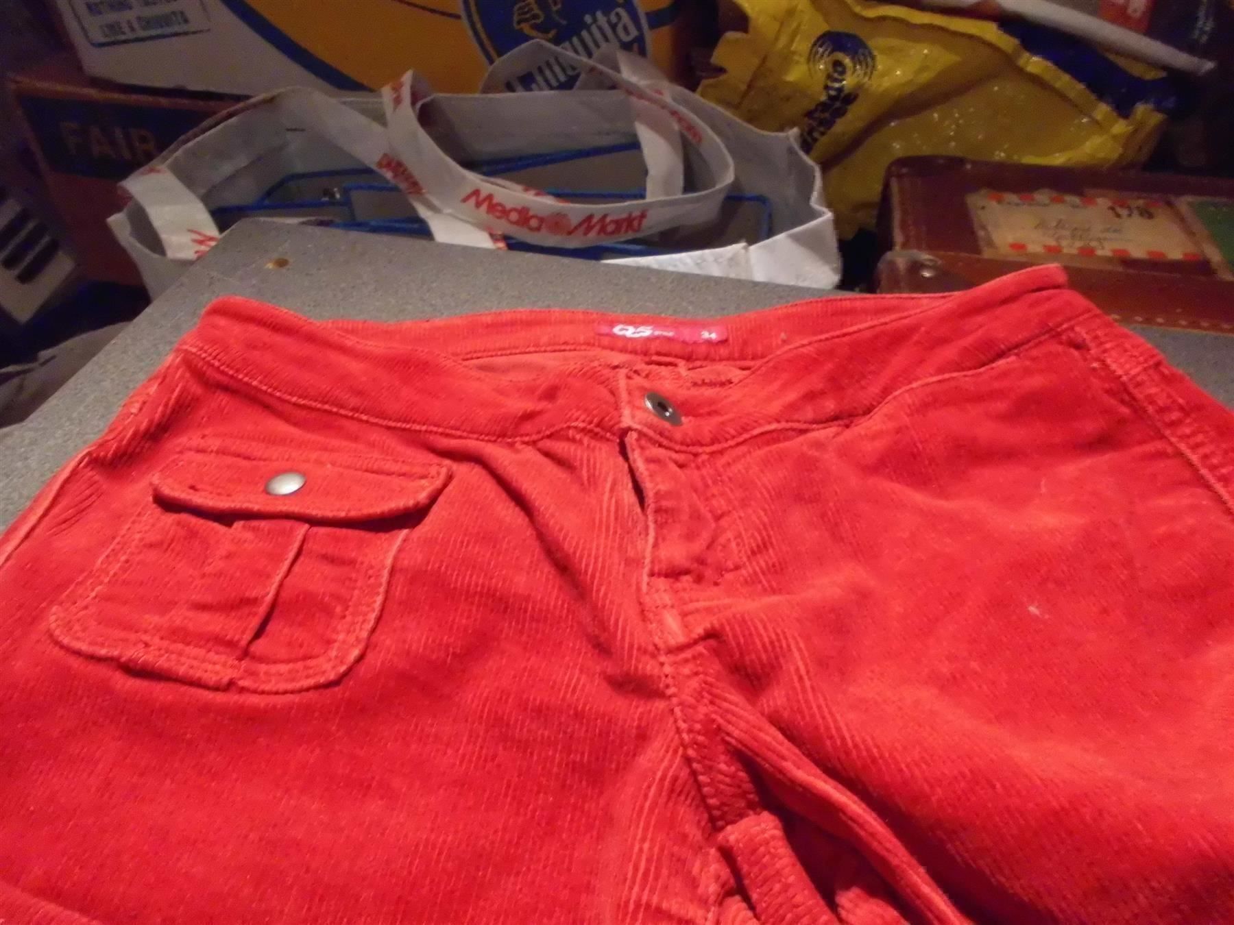 Pantaloni: Hose Grösse 34, QS, rot – Usato da Zürich venduto da Motzkuh 1