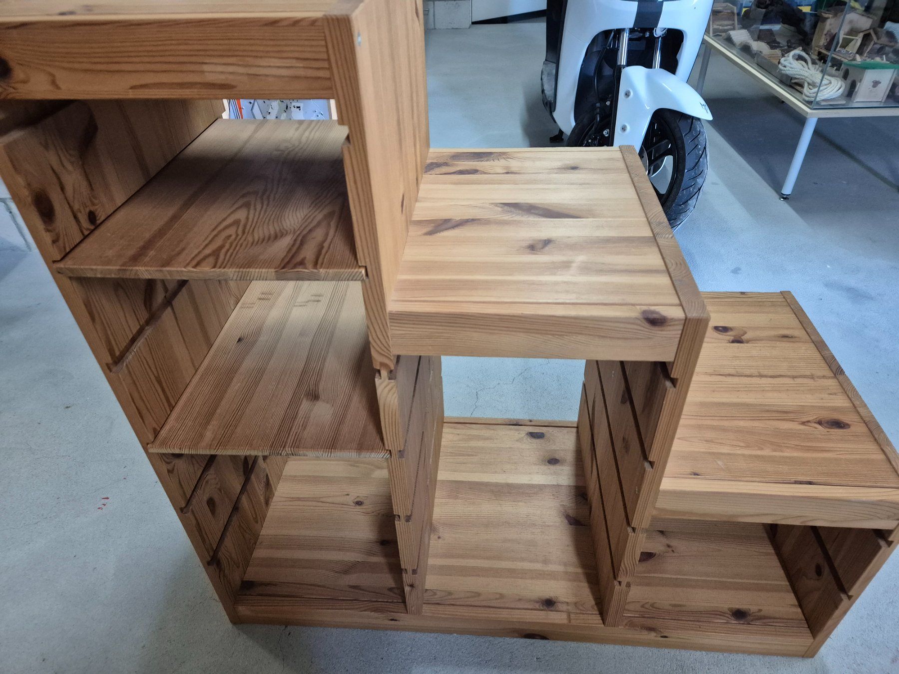 Regale: Gestell aus Holz Bücherregal – Gebraucht aus Auenstein von stamsi 1