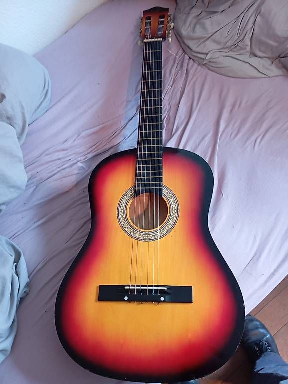 Vintage Musikinstrumente: Accoustic guitar Vintage – Gebraucht aus Basel von Petergunn