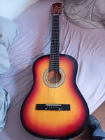 Accoustic guitar Vintage
