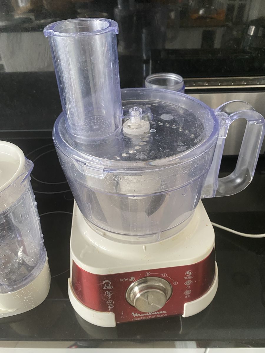 Moulinex Elettrodomestici da cucina: Moulinex Masterchef 5000 Küchenmaschine - – Usato da Tuggen venduto da carltonwarner