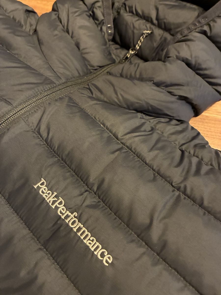 Peak Performance Jacken: Peak Performance Daunenjacke schwarz Grösse L – Neu (gemäss Beschreibung) aus Baar von riboli 1