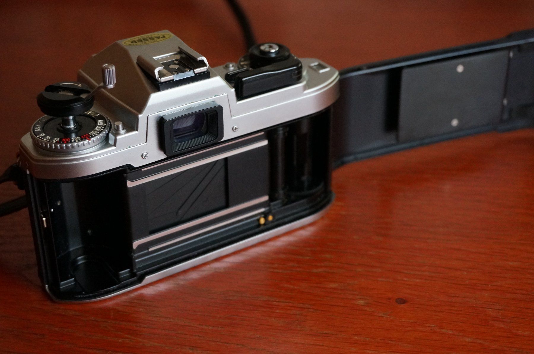 Nikon Kamera: Nikon FG Body – Defekt aus Spreitenbach von Salesmanship 6