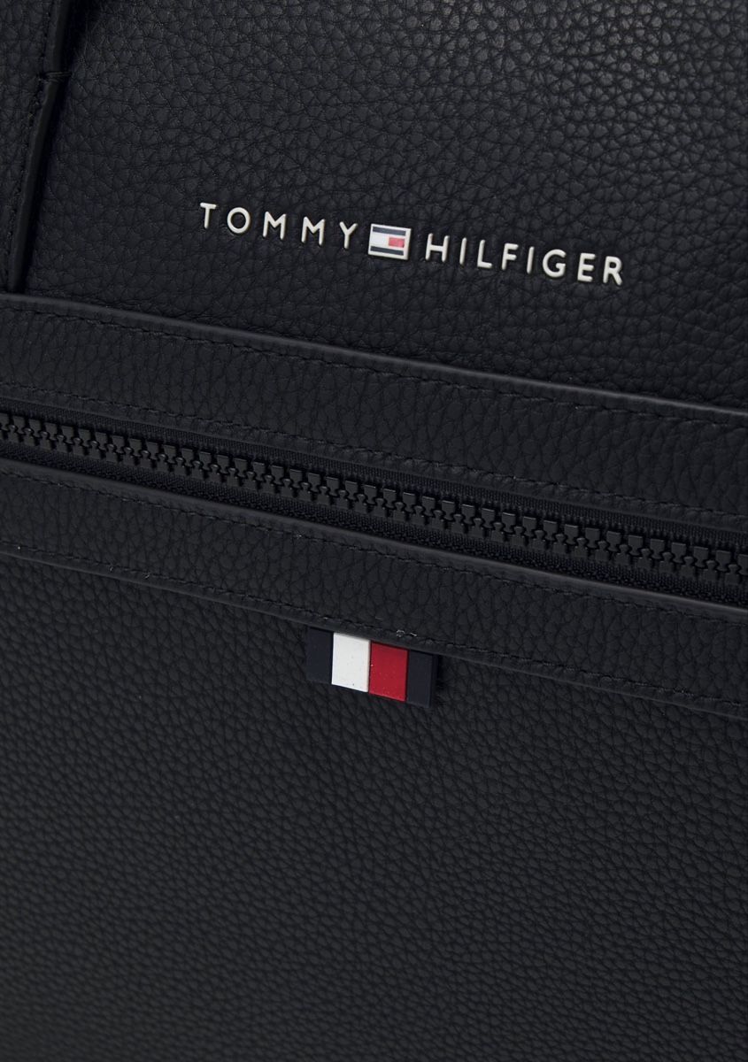 Tommy Hilfiger Sacs: Mallette ordinateur Tommy Hilfiger Essential noire  – D'occasion à Cortaillod par Alpira3D 2