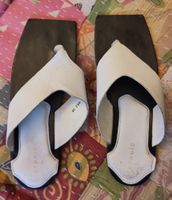 Schwarzweisse Flip-Flops von Ethnic, Gr. 36, passen Rundholz