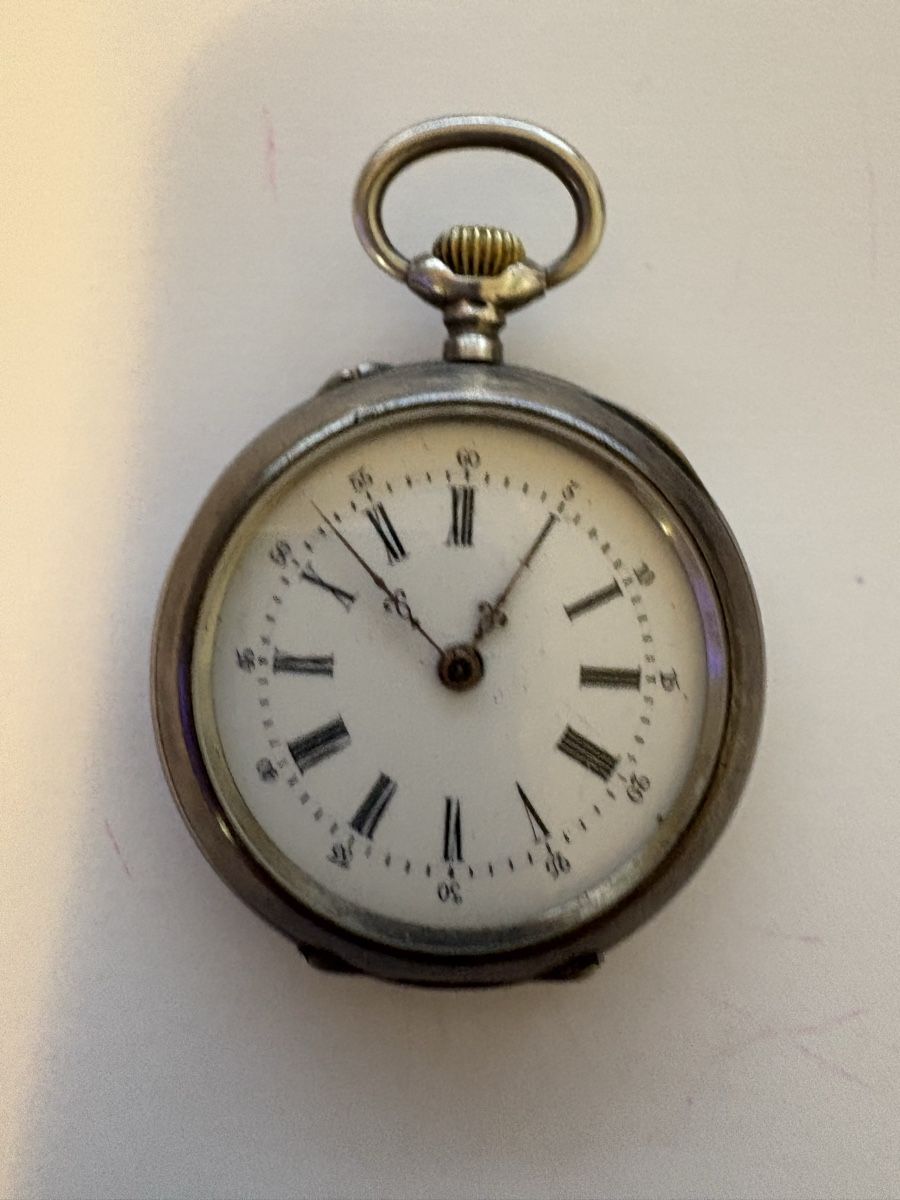 Orologi: Kleinere Taschenuhr läuft  – Usato da Murten venduto da Tzaugg 1
