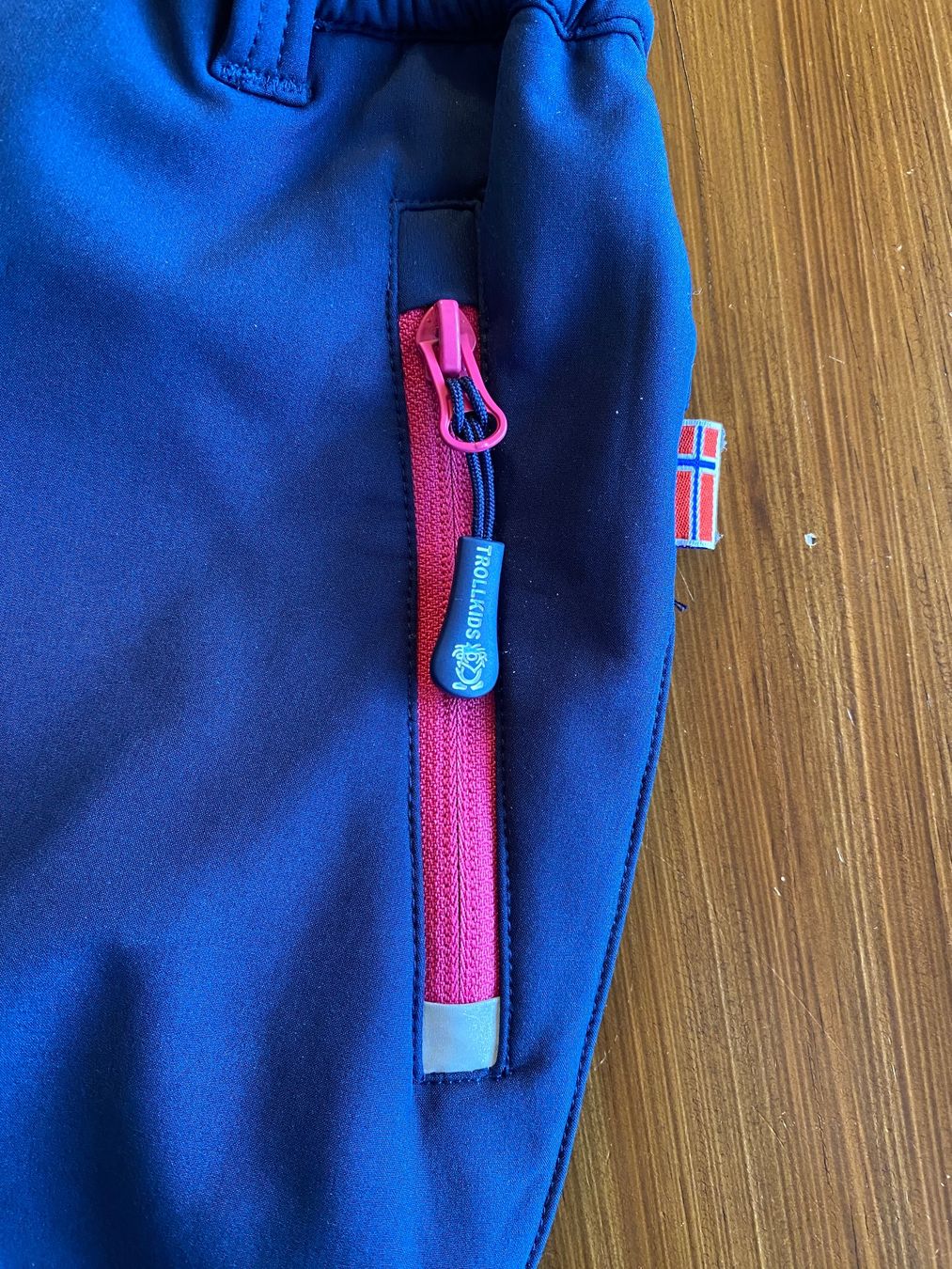 Trollkids Pantaloni: Trollkids Outdoor Softshellhose - Größe 152 – Usato da Urdorf venduto da Bets4 2