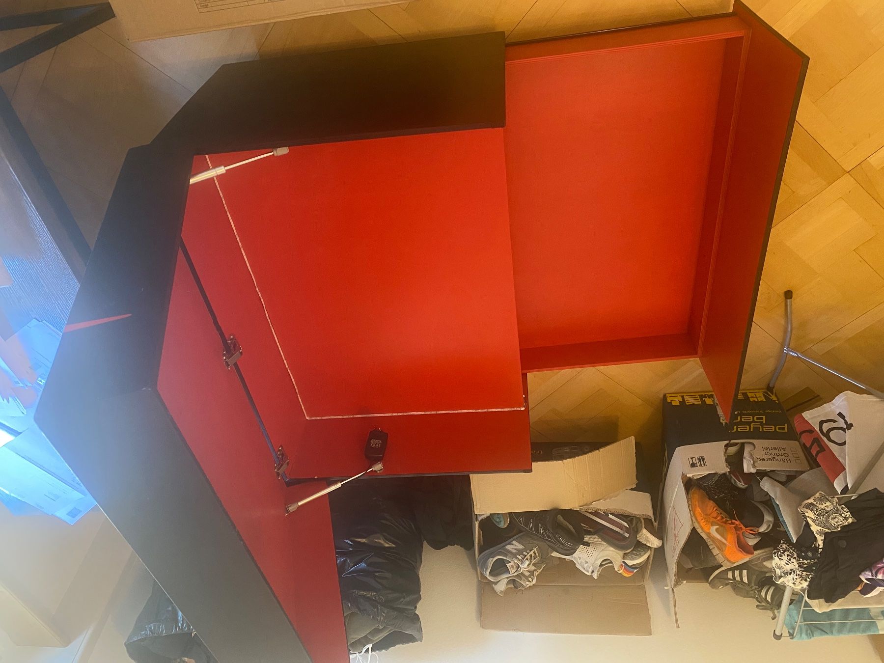 Transportkisten: nike Sneakerbox XXL Schuhbox Kiste – Gebraucht aus Bern von floorball_zoro 3