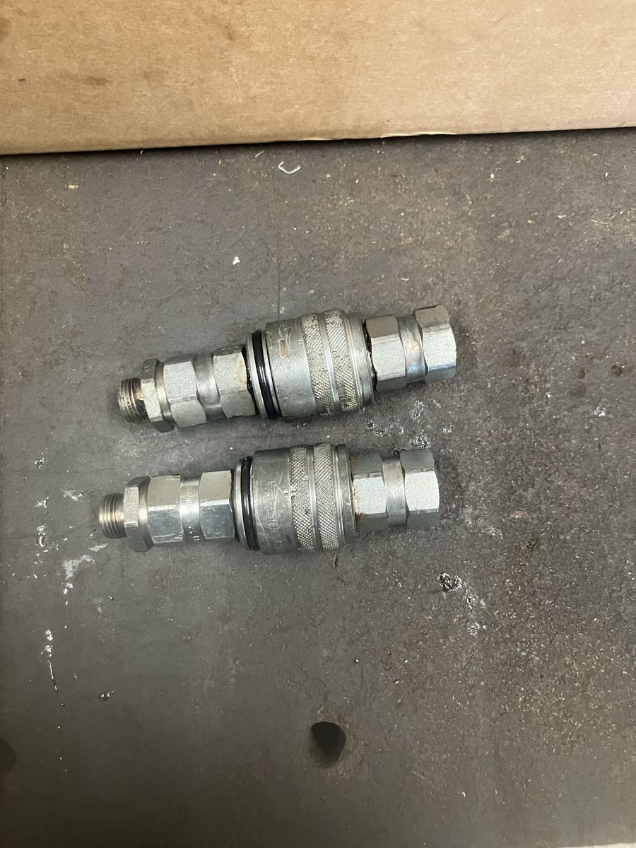 Alle Maschinen: Hydraulikkupplung  – Gebraucht aus Schongau von steyr8165