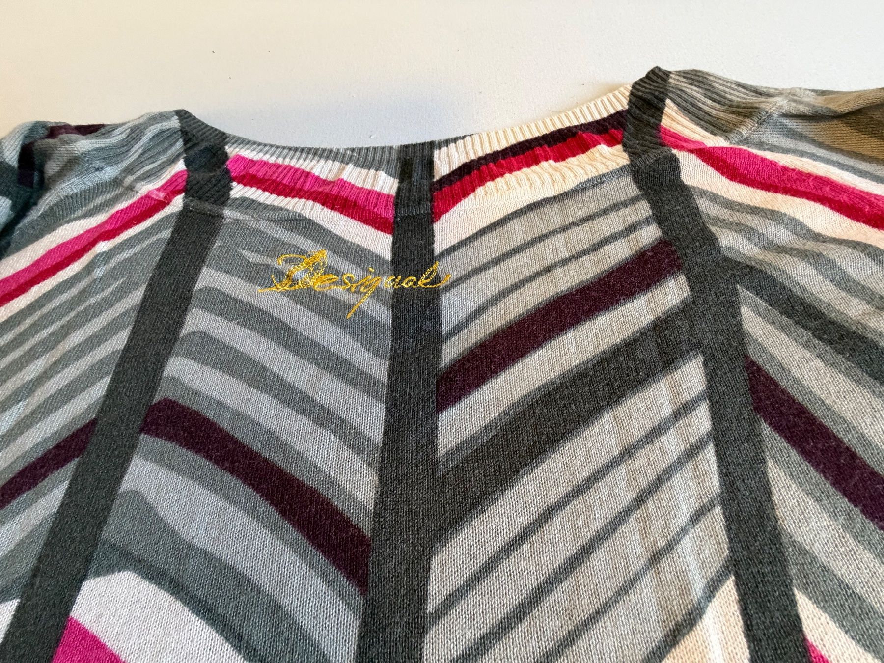 Desigual Pullover & Sweatshirts: Desigual Pullover, Gr. XL – Gebraucht aus Zürich von Fortunalis 2