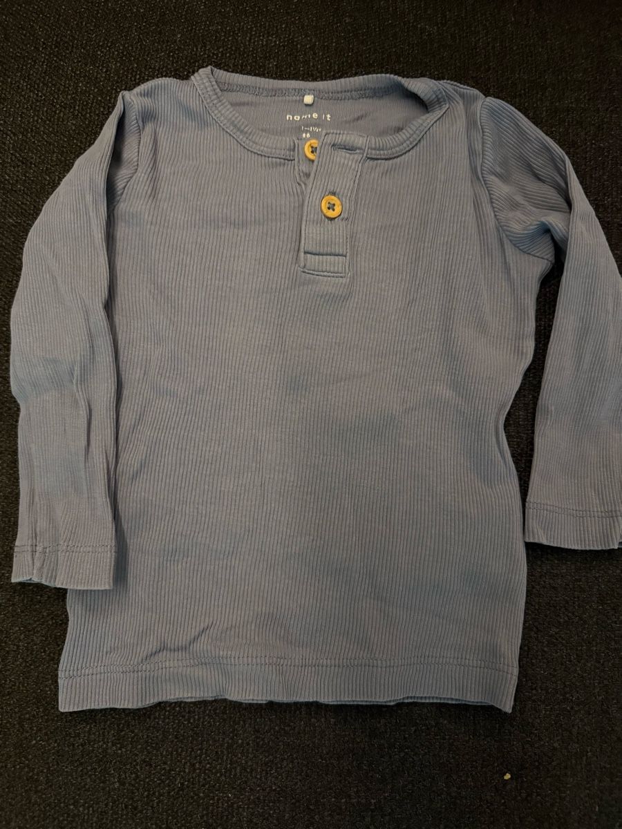 Name It Maglioni & Felpe: 4 Langarm Shirts, Marke name it Grösse 80 oder 86 – Usato da Oberdorf SO venduto da fani05 3