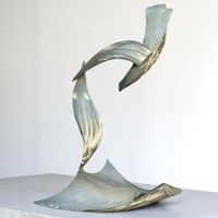 Sculpture abstraite en métal. Signée "MoL"