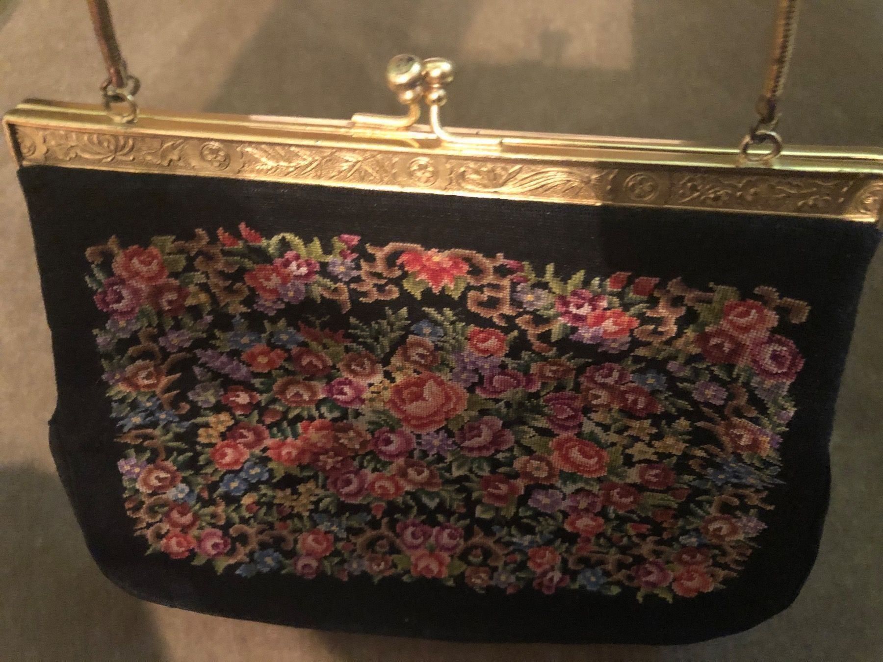 Borse da donna: Dekorative antikeClutch/Theatertäschchen – Usato da Wald ZH venduto da mlnt 5