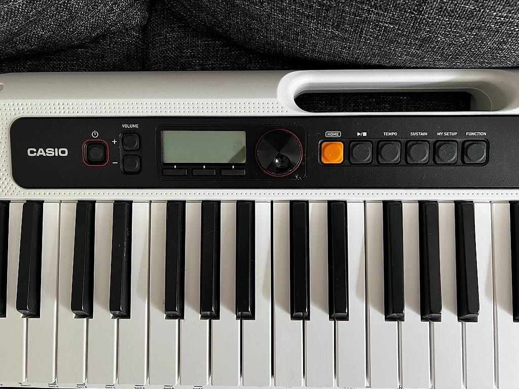 Musikinstrumente: Clavier Casiotone CT-S200 WE (blanc) – Gebraucht aus Lausanne von rom_fn9y 1