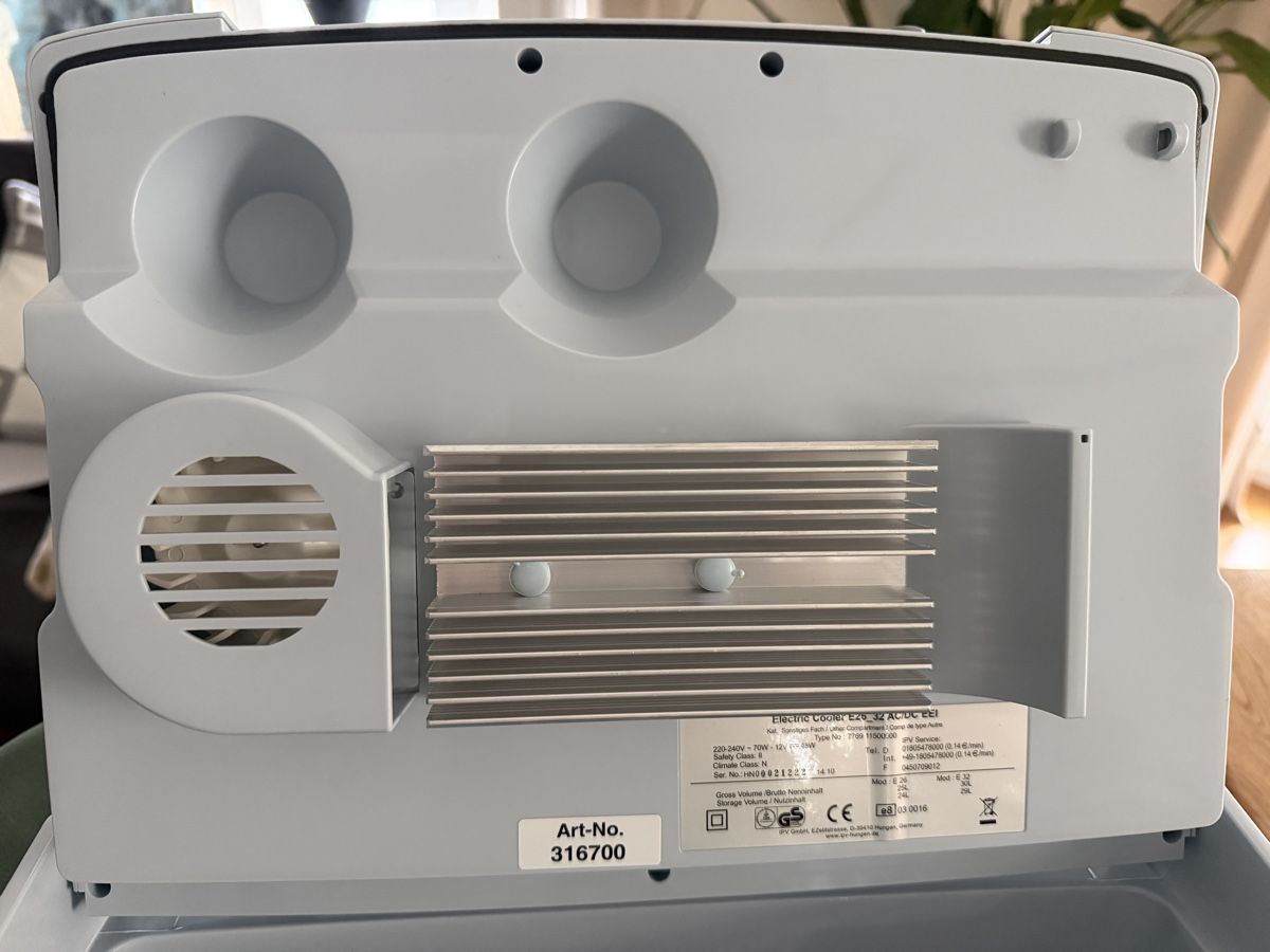 Frigoriferi & Refrigeratori: Kühlbox Electric Cooler E_26 – Nuovo (secondo la descrizione) da Luzern venduto da lang30 6