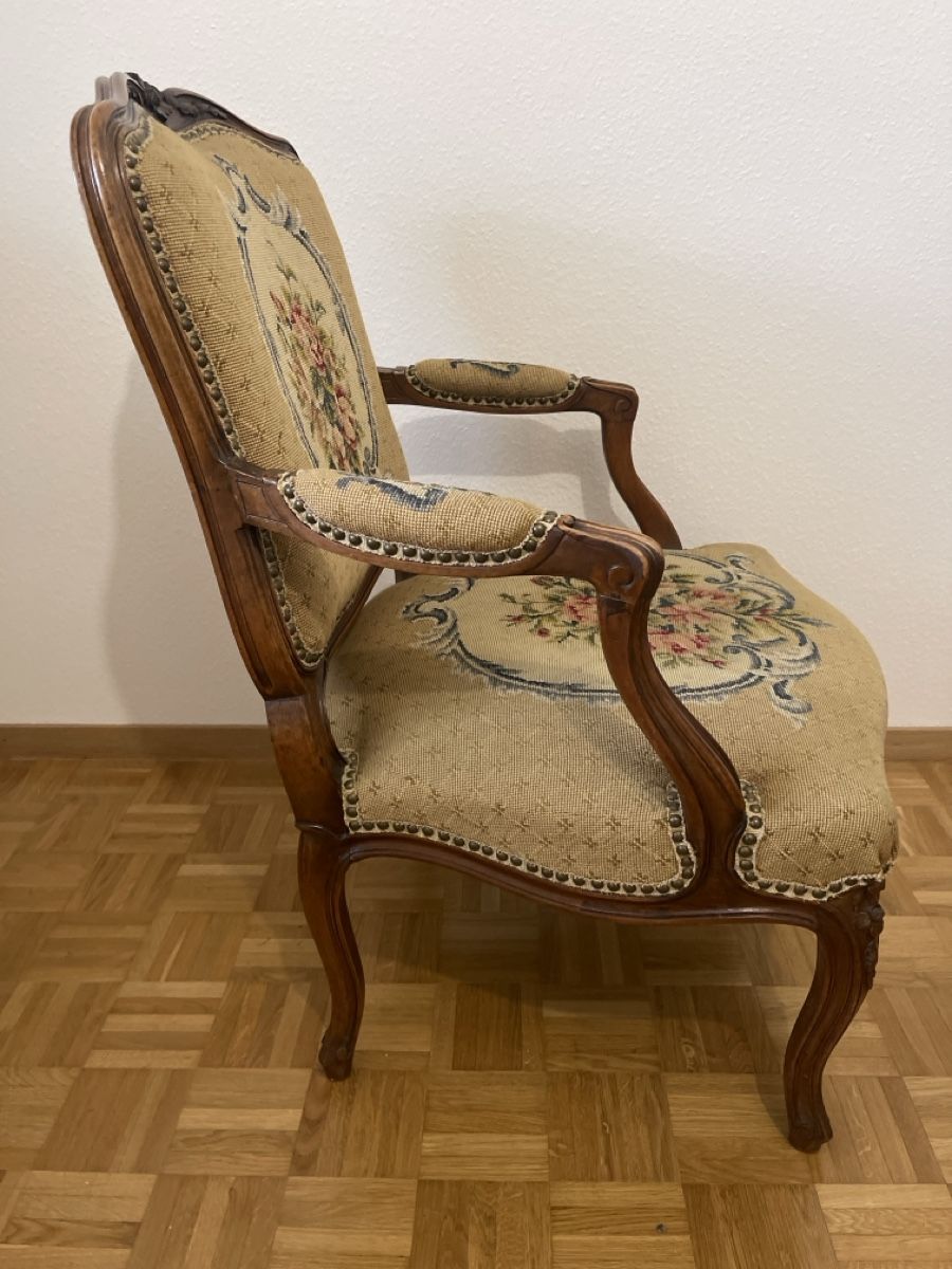 Poltrone: Antiker Sessel / Stuhl mit Armlehne – Usato da dietikon venduto da fernando011 3