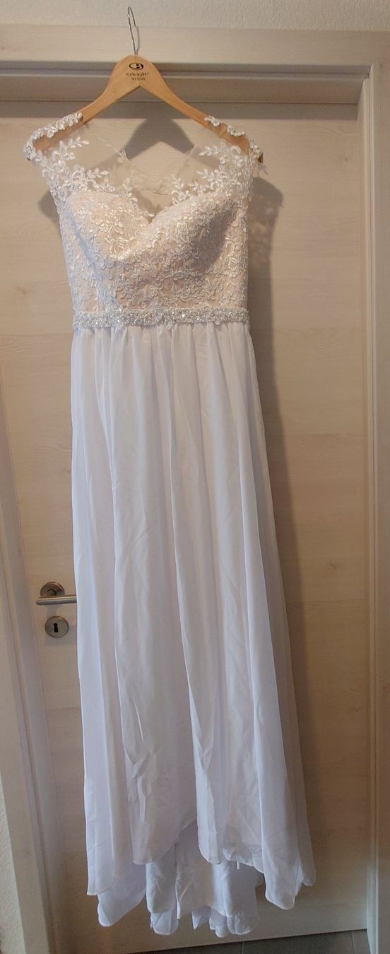 Vestiti: Robe de mariée (Hera Noces) – Nuovo e nell'imballaggio originale da La Chaux-de-Fonds venduto da ann_lvf5