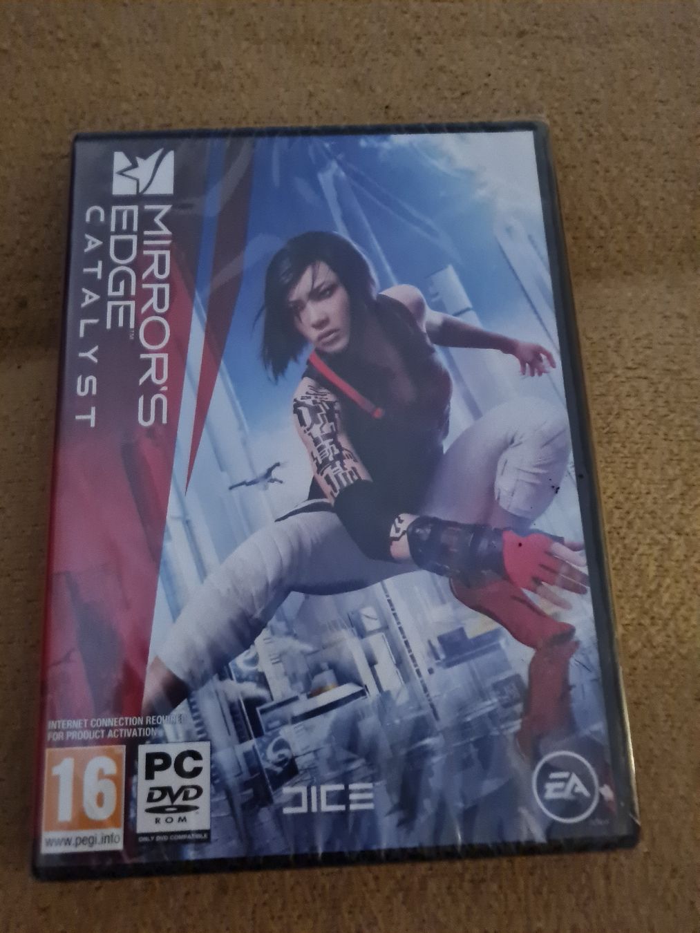 Giochi: Mirror's Edge Catalyst PC DVD Rom UNGEÖFFNET neu – Nuovo e nell'imballaggio originale da Münsingen venduto da Cuci31 1
