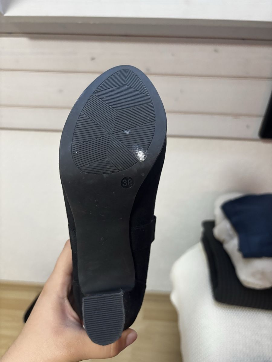 Damenschuhe: Hohe schuhe – Gebraucht aus Gränichen von kim_sh67 1