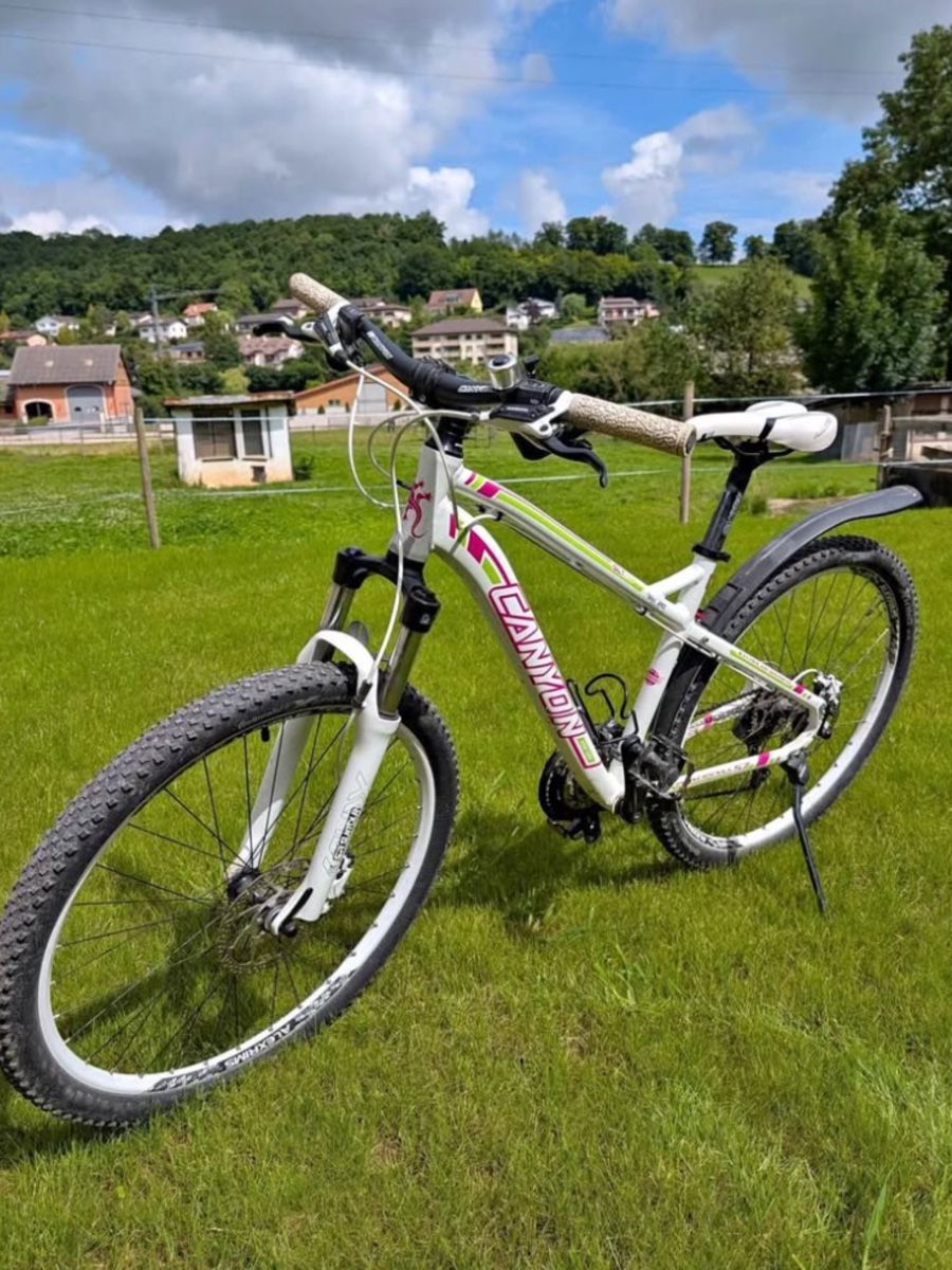 Canyon Biciclette: VTT Canyon 27,5 . – Usato da Delémont venduto da syl_f7rr 2