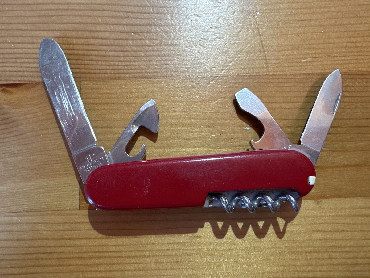 Victorinox Coltelli tascabile: Schweizer Taschenmesser, rot, V-Bank – Usato da St. Gallen venduto da mai_gd7k 3