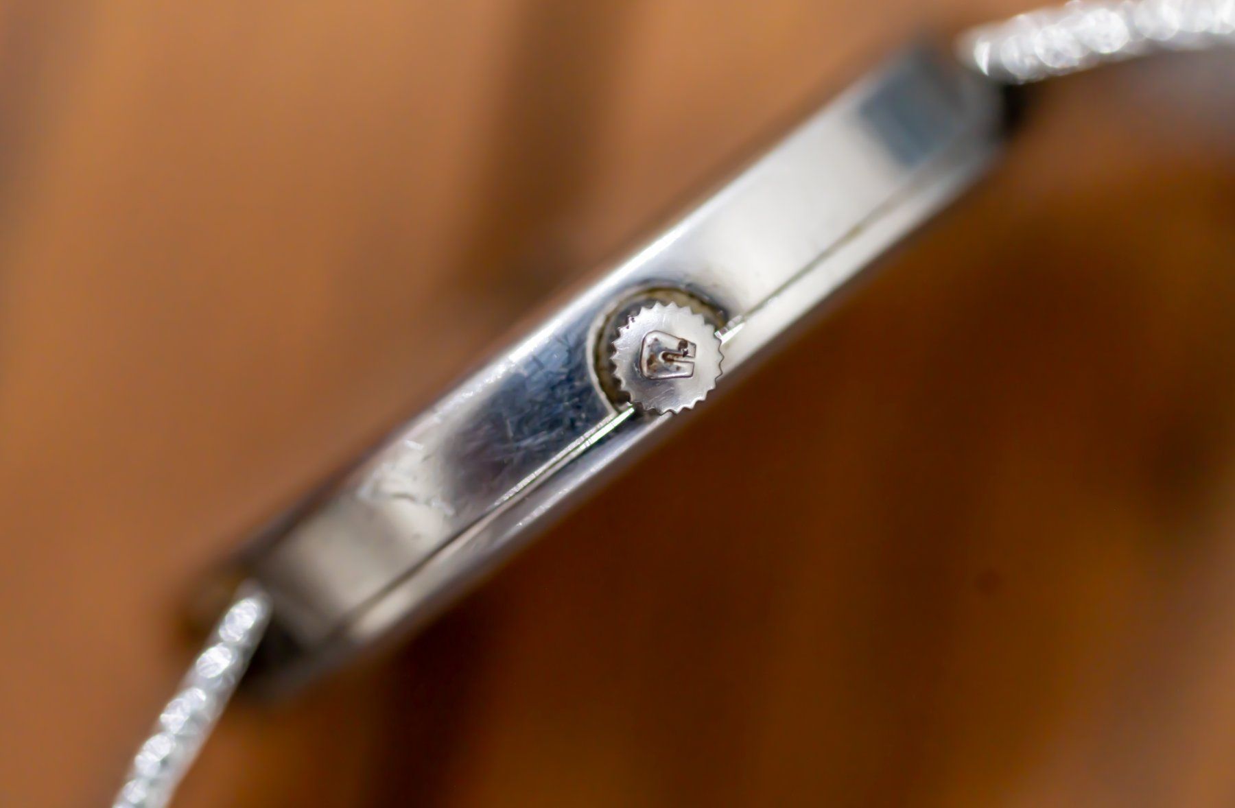 Universal Genève Orologi: Universal Geneve “Ellipse” White-Shadow – Usato da Genève venduto da Hiakoo 3