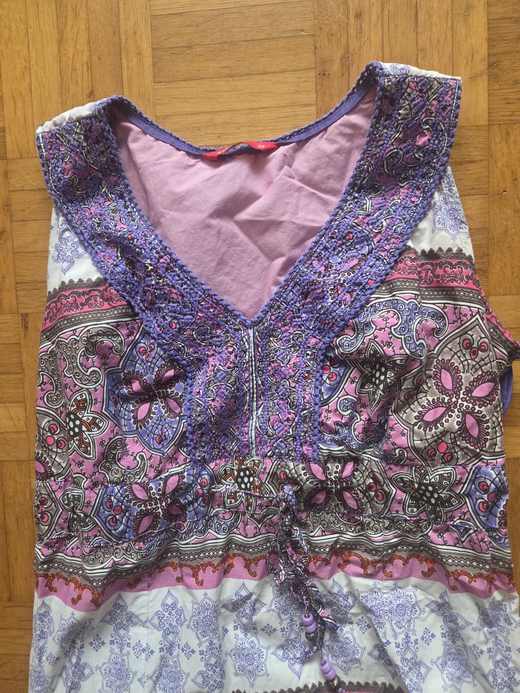 Robes: 2 Kleider Gr. 38 – D'occasion à Basel par grandfamily 1
