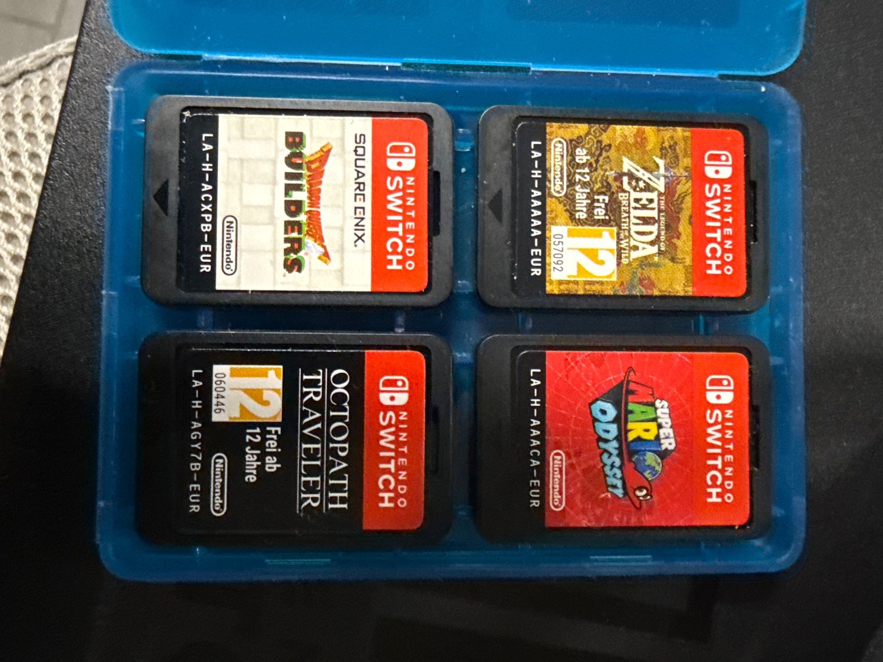 Nintendo Console: Nintendo Switch mit 4 Spiele – Usato da Derendingen venduto da iven70 1