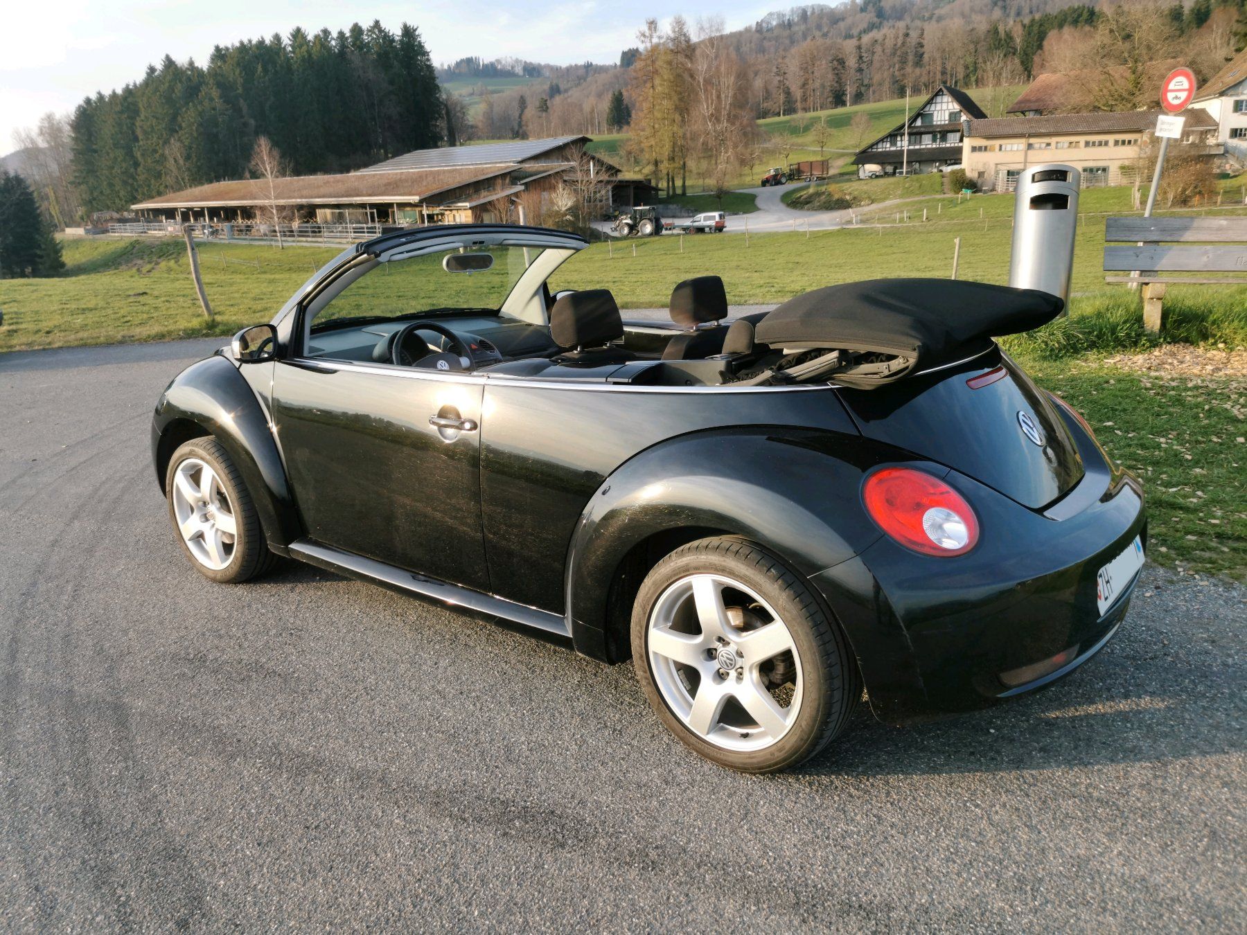 VW Autos: VW Beetle Cabrio 1.8 Turbo 20V – Gebraucht aus Ebertswil von private-one 1
