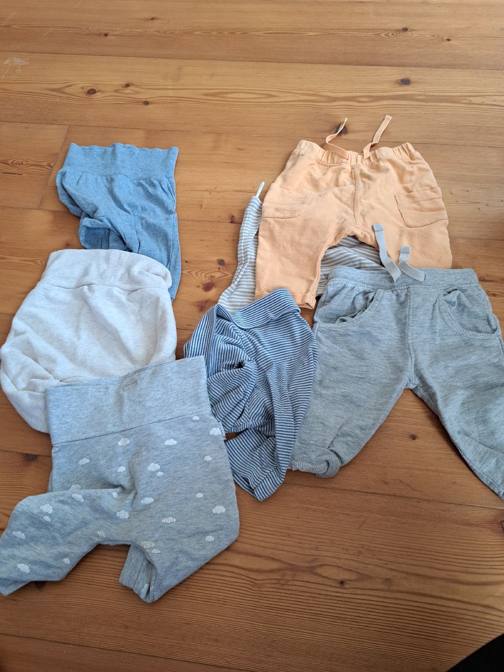 Kleiderpakete & -sets: Kleiderset 62 – Gebraucht aus Leimbach TG von Amber02 3