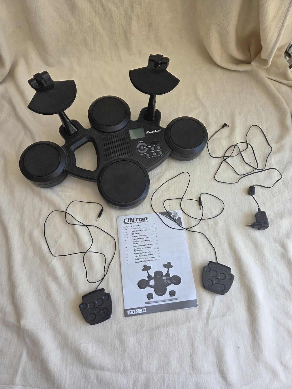 Musikinstrumente: Batterie Électronique 6 pads avec – Gebraucht aus Cudrefin von SimSone1 2