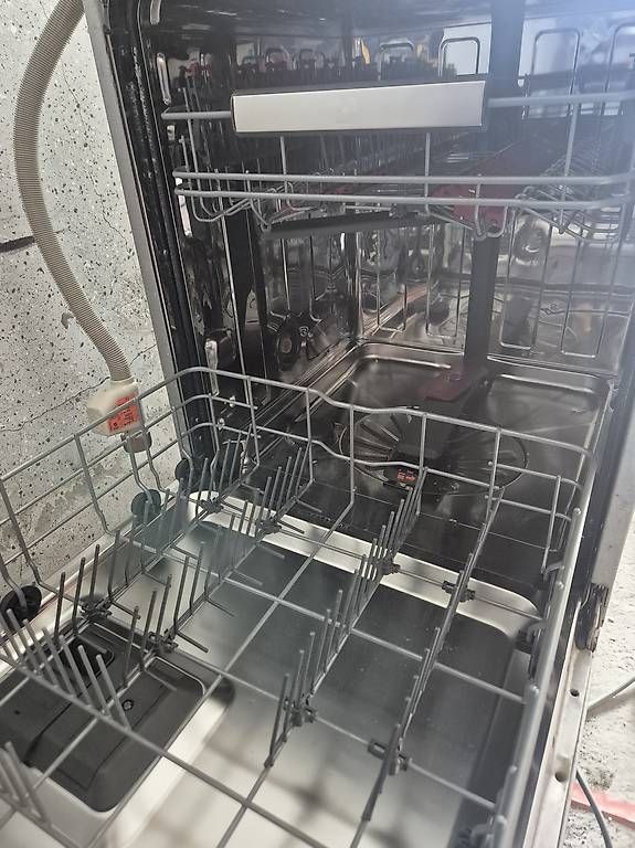 Electrolux Lavastoviglie: Geschirrspüler Elektrolux – Usato da Münchenstein venduto da last-minute-