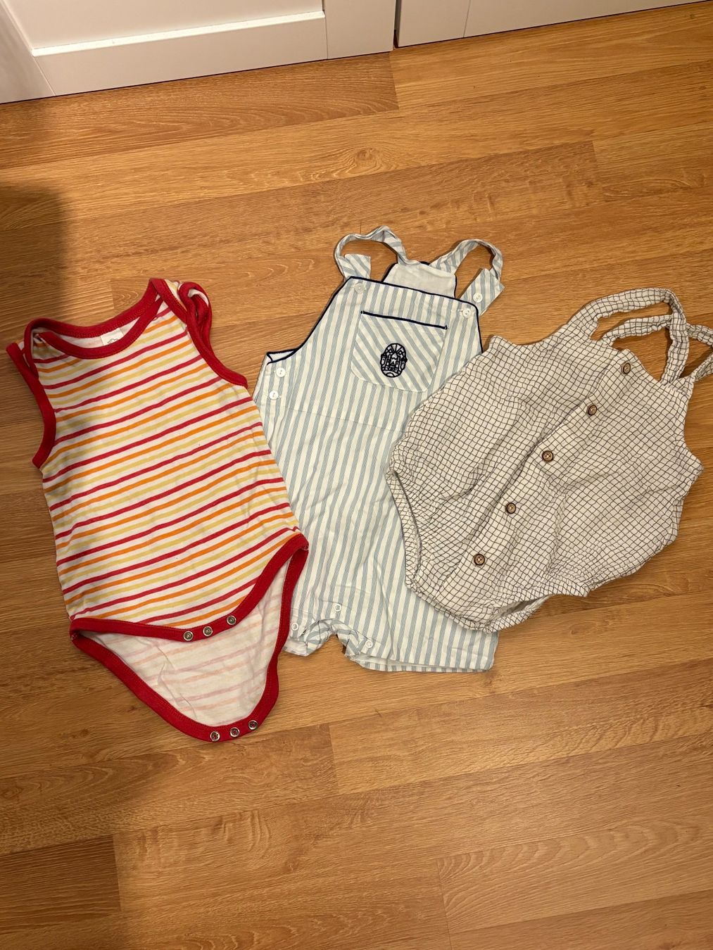 Lotti & Set di vestiti: Sommerteile Baby 74/80 – Usato da Bern venduto da manuschka86