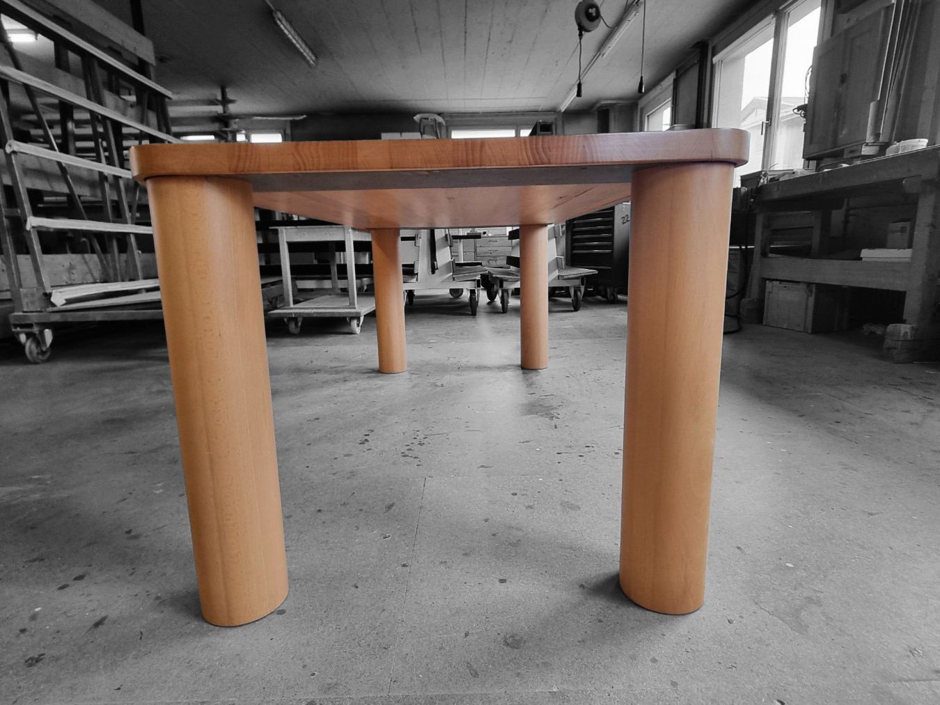 Tavoli: Massivholztisch Buche lackiert – Usato da Sumiswald venduto da nakedbrain 3