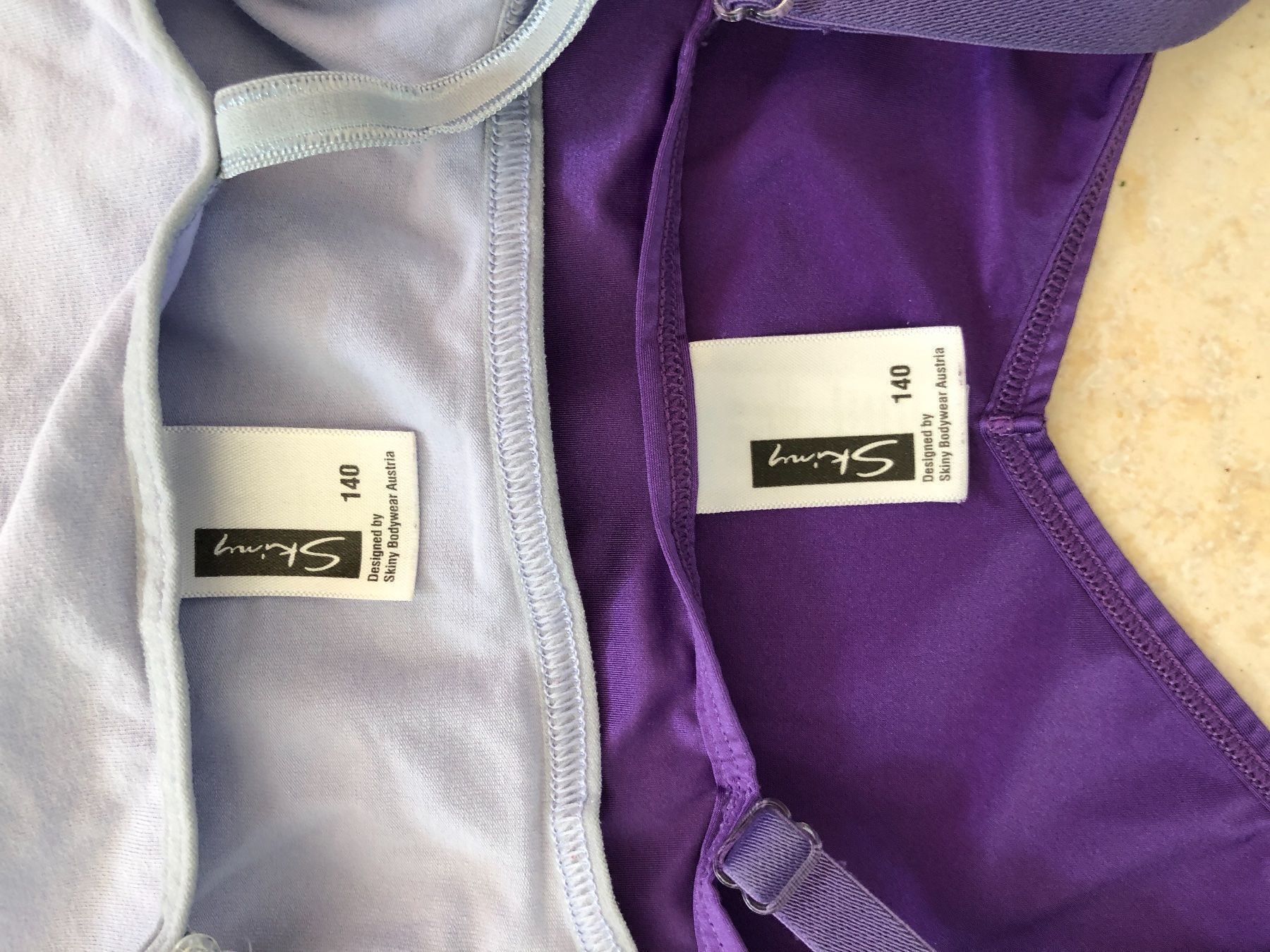 Biancheria intima: 2 Skiny Unterhemden/Top Gr.140 – Usato da Obergerlafingen venduto da cabo4 2