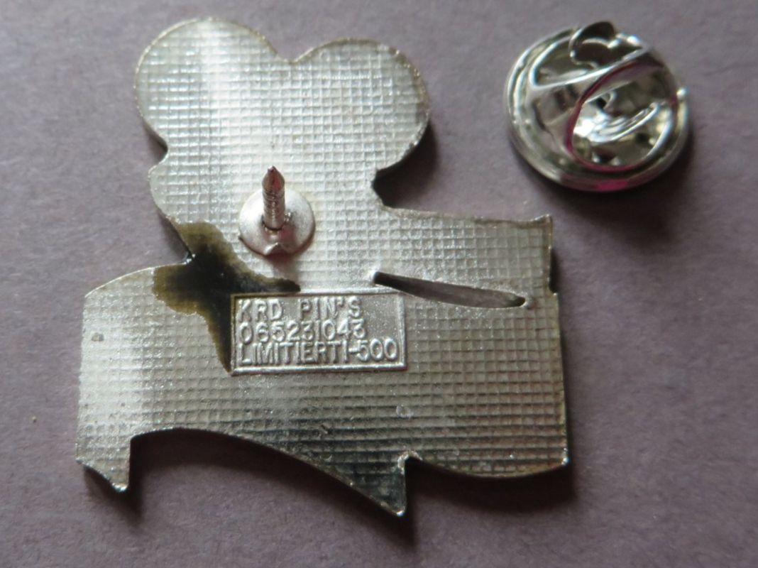 Placchette & Badge: PIN FILM CAMERA SOLOTHURNER FILMTAGE SOLOTHURN – Usato da Neuhausen venduto da luckimucki 1