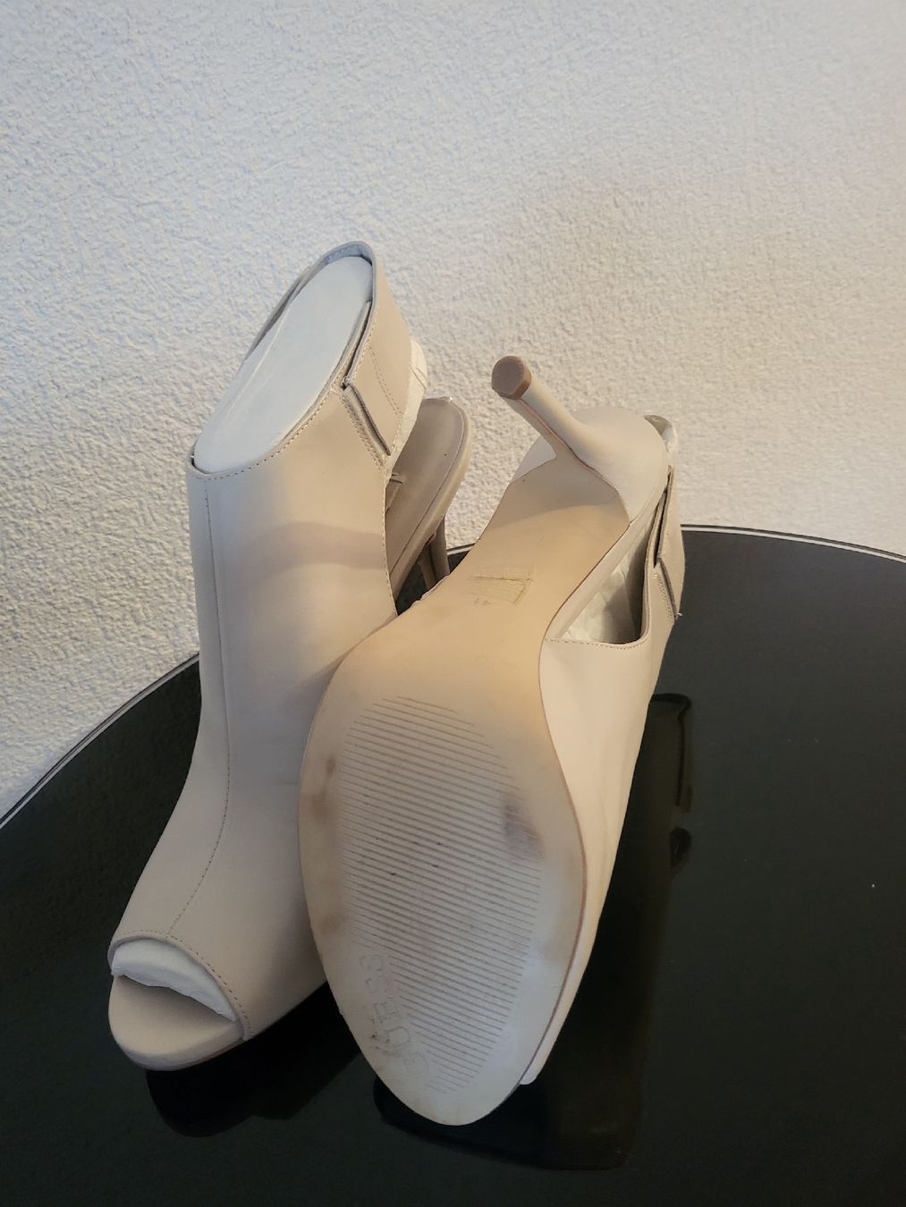 Scarpe da donna: Escarpins Guess T41 beiges élégants été – Nuovo (secondo la descrizione) da Lausanne venduto da Marthe53 4