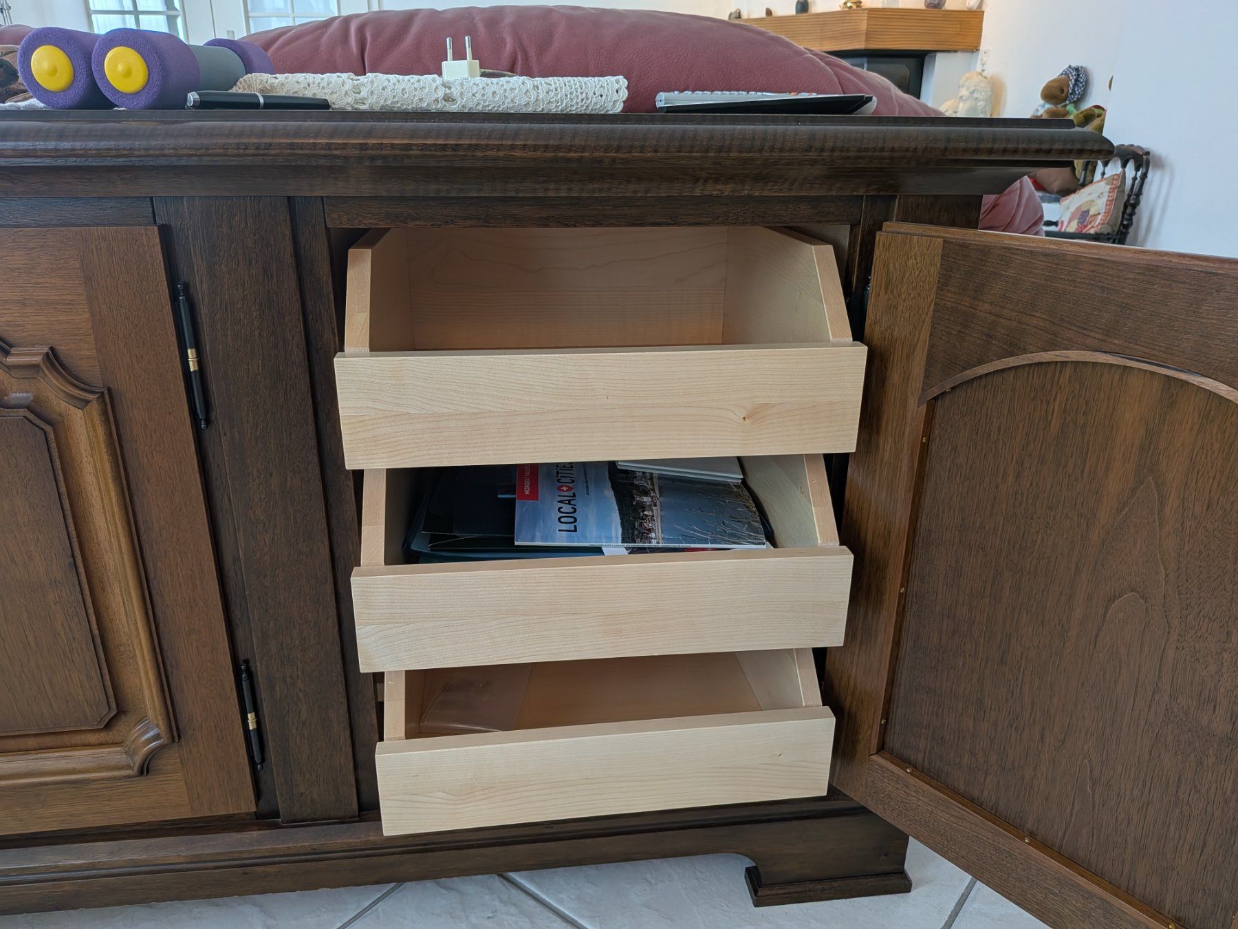 Credenze: Massives Holz Sideboard – Usato da Effretikon venduto da Mgossner 2